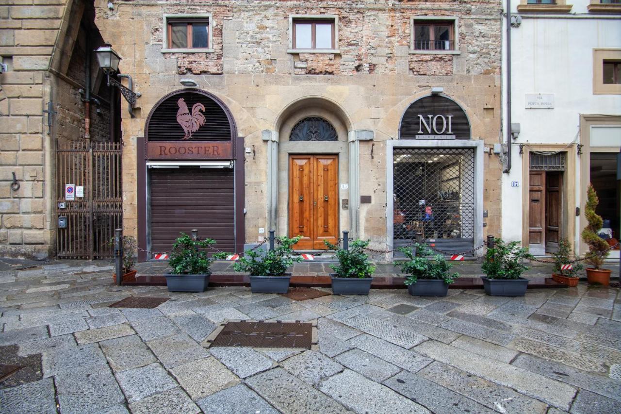 Porta Rossa Apartments Near Ponte Vecchio فلورنس المظهر الخارجي الصورة