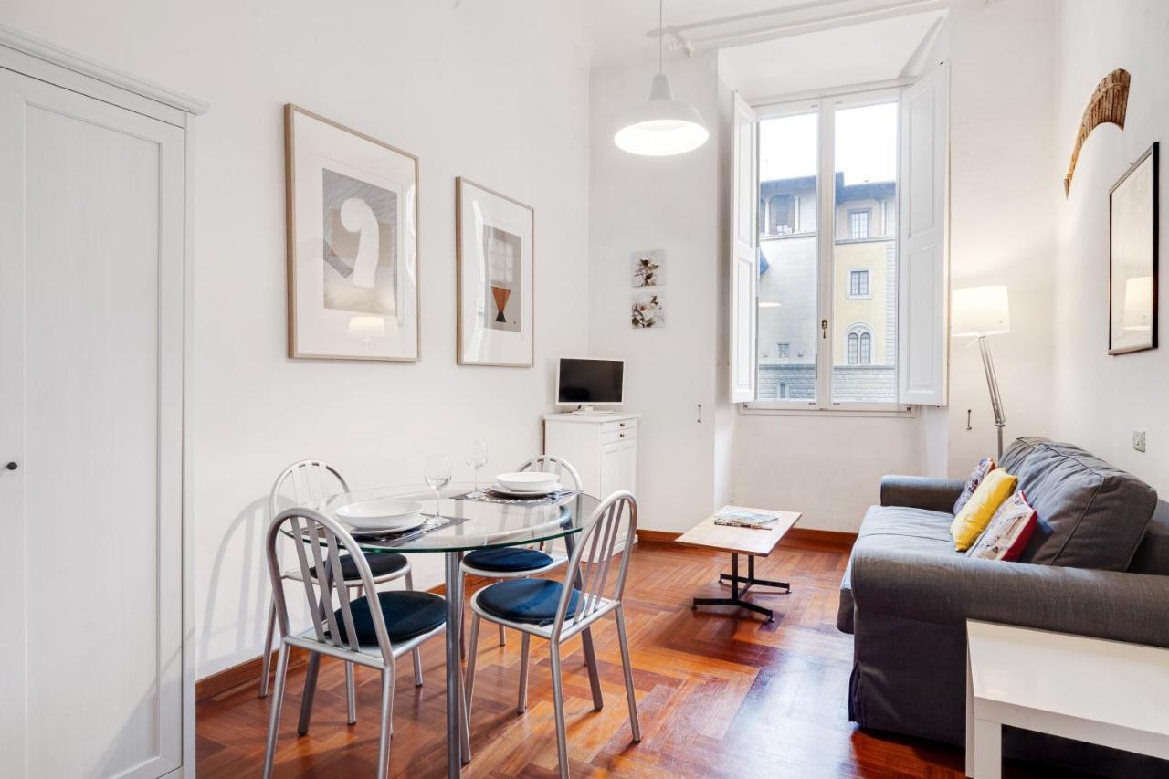 Porta Rossa Apartments Near Ponte Vecchio فلورنس المظهر الخارجي الصورة