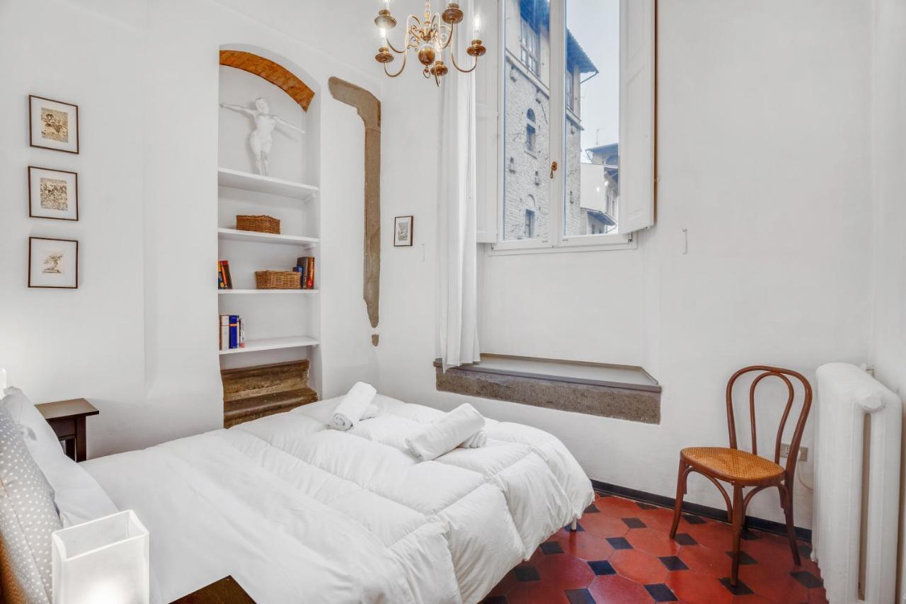 Porta Rossa Apartments Near Ponte Vecchio فلورنس المظهر الخارجي الصورة